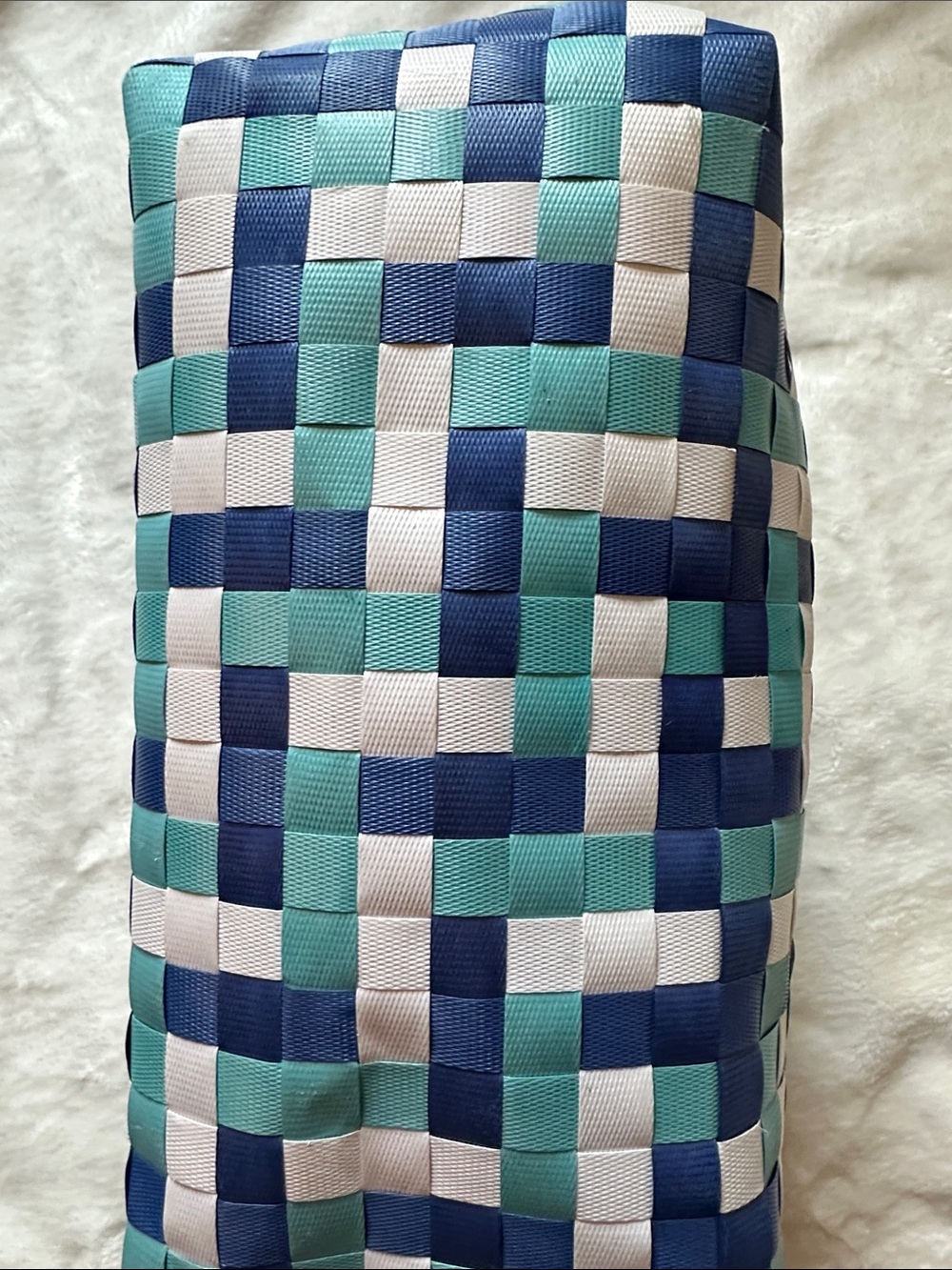 HANDWOVEN BEACH/TOTE BAG in Navy, Teal & White Vinyl Durable Unique 18x12 EUC - Picture 6 of 9
